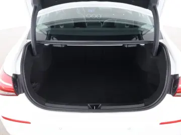 MERCEDES-BENZ A 200 d Limousine Style MBUX AHK Navi Park