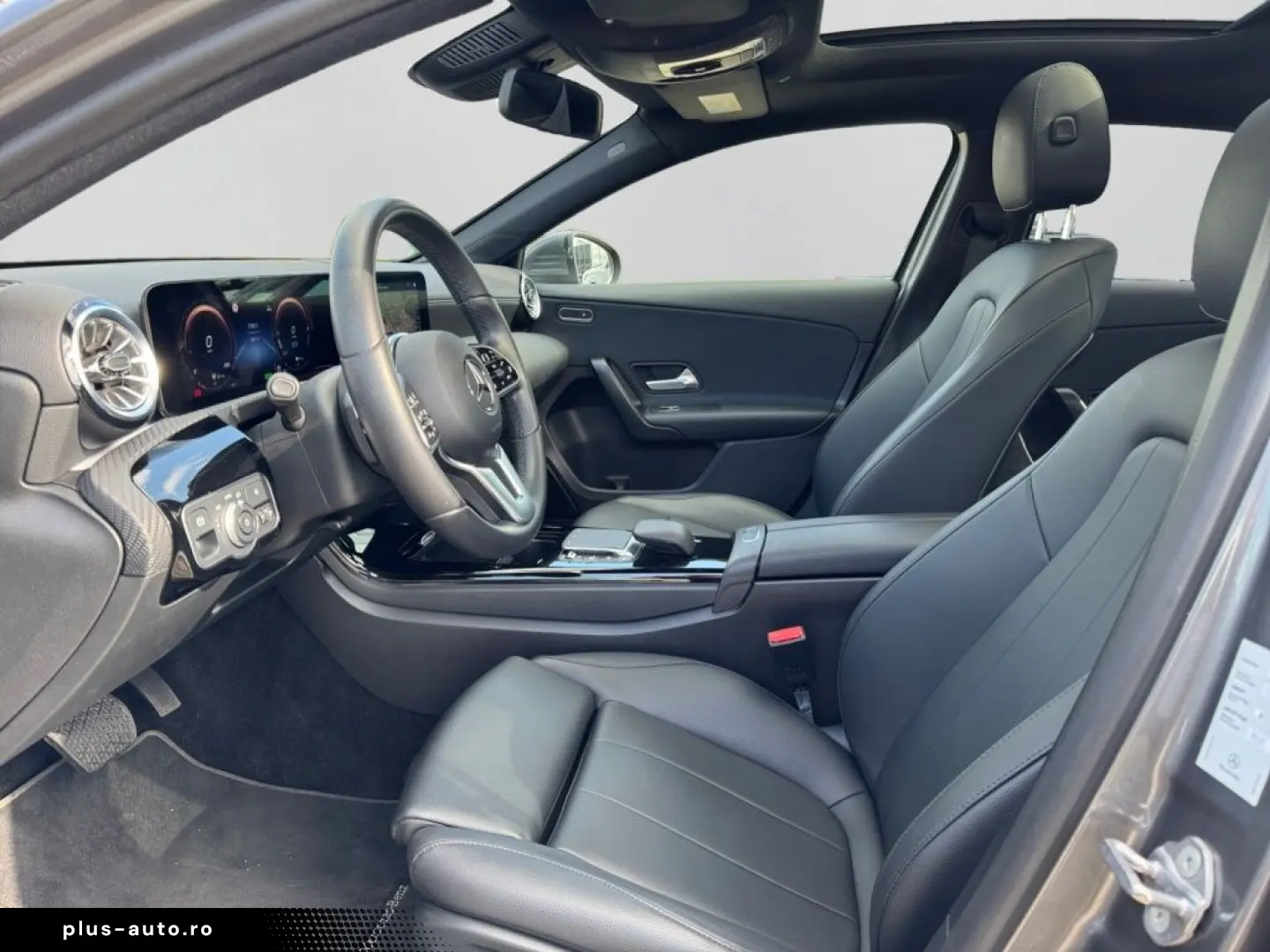 MERCEDES-BENZ A 250 e Limousine LEDER MBUX SHZ TEMP KAM PANO