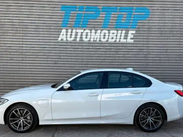 BMW 330 e xDrive Sport Line 360 KAM AHK LED NAVI