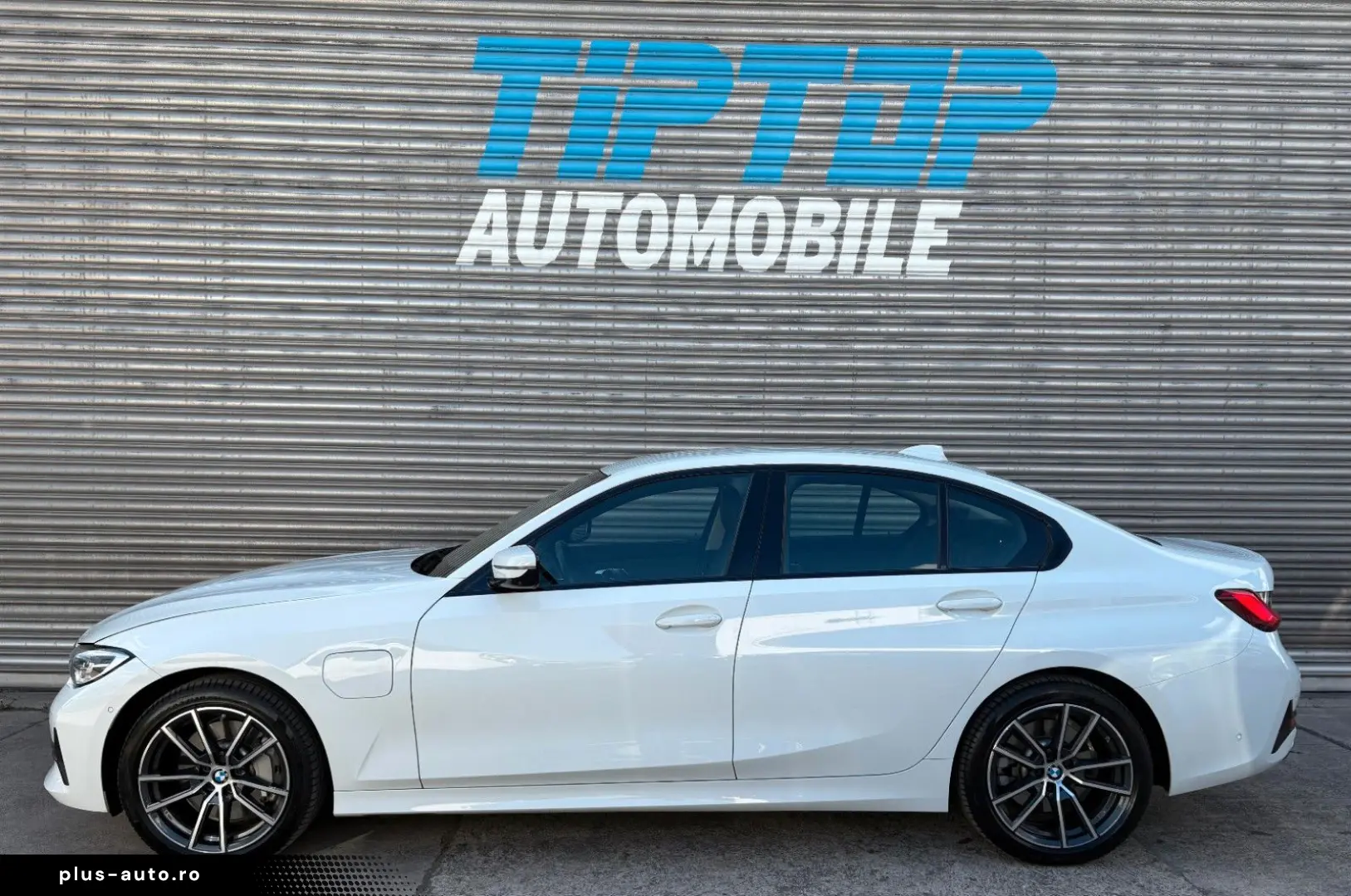 BMW 330 e xDrive Sport Line 360 KAM AHK LED NAVI