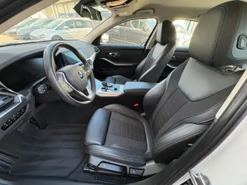 BMW 330 e xDrive Sport Line 360 KAM AHK LED NAVI