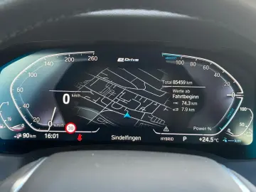 BMW 330 e xDrive Sport Line 360 KAM AHK LED NAVI