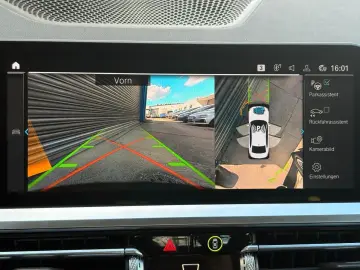 BMW 330 e xDrive Sport Line 360 KAM AHK LED NAVI