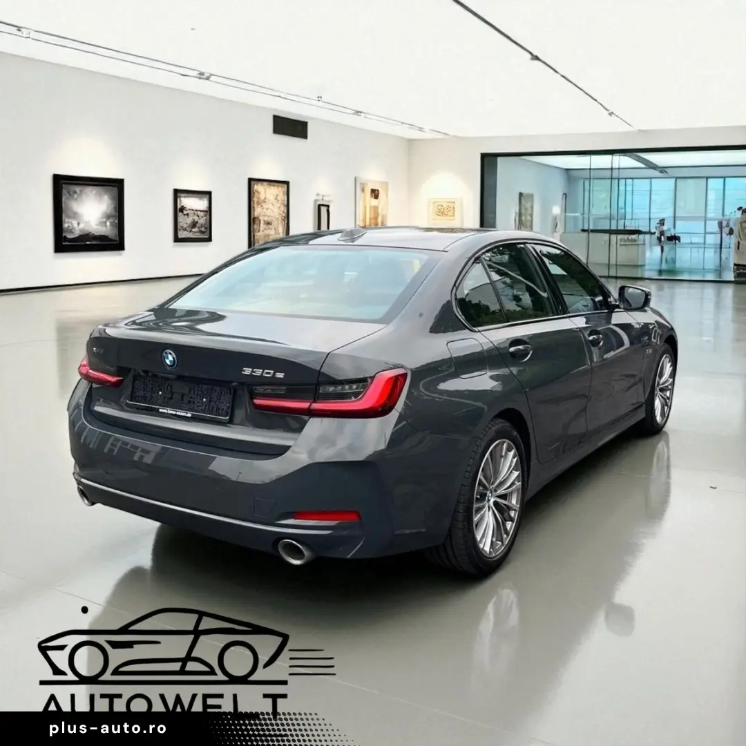 BMW 330e  xDrive Schiebedach