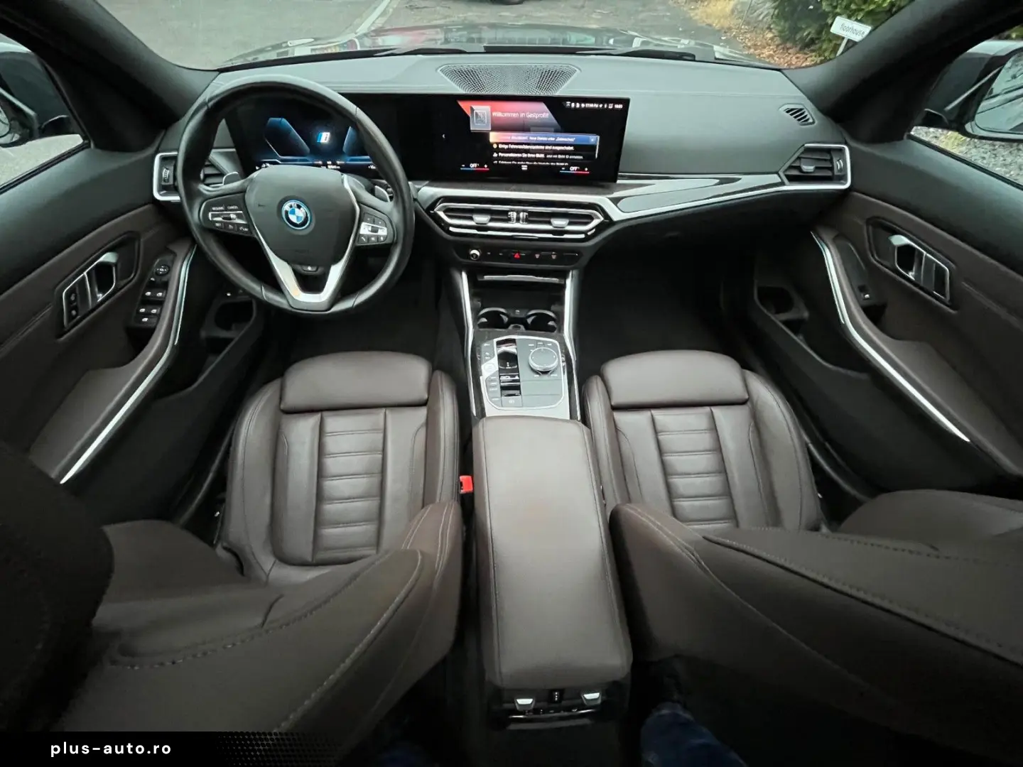 BMW 330e  xDrive Schiebedach