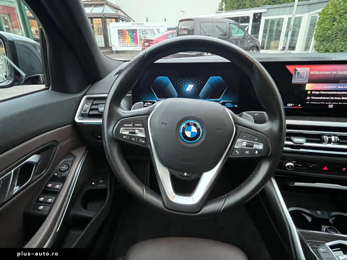 BMW 330e  xDrive Schiebedach