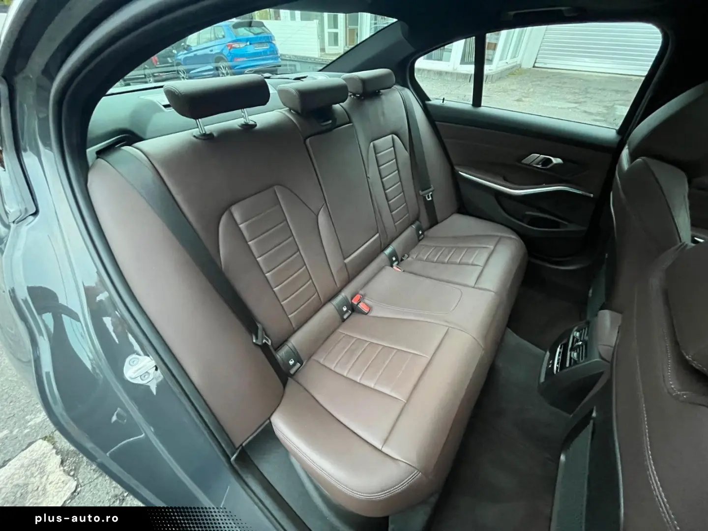 BMW 330e  xDrive Schiebedach