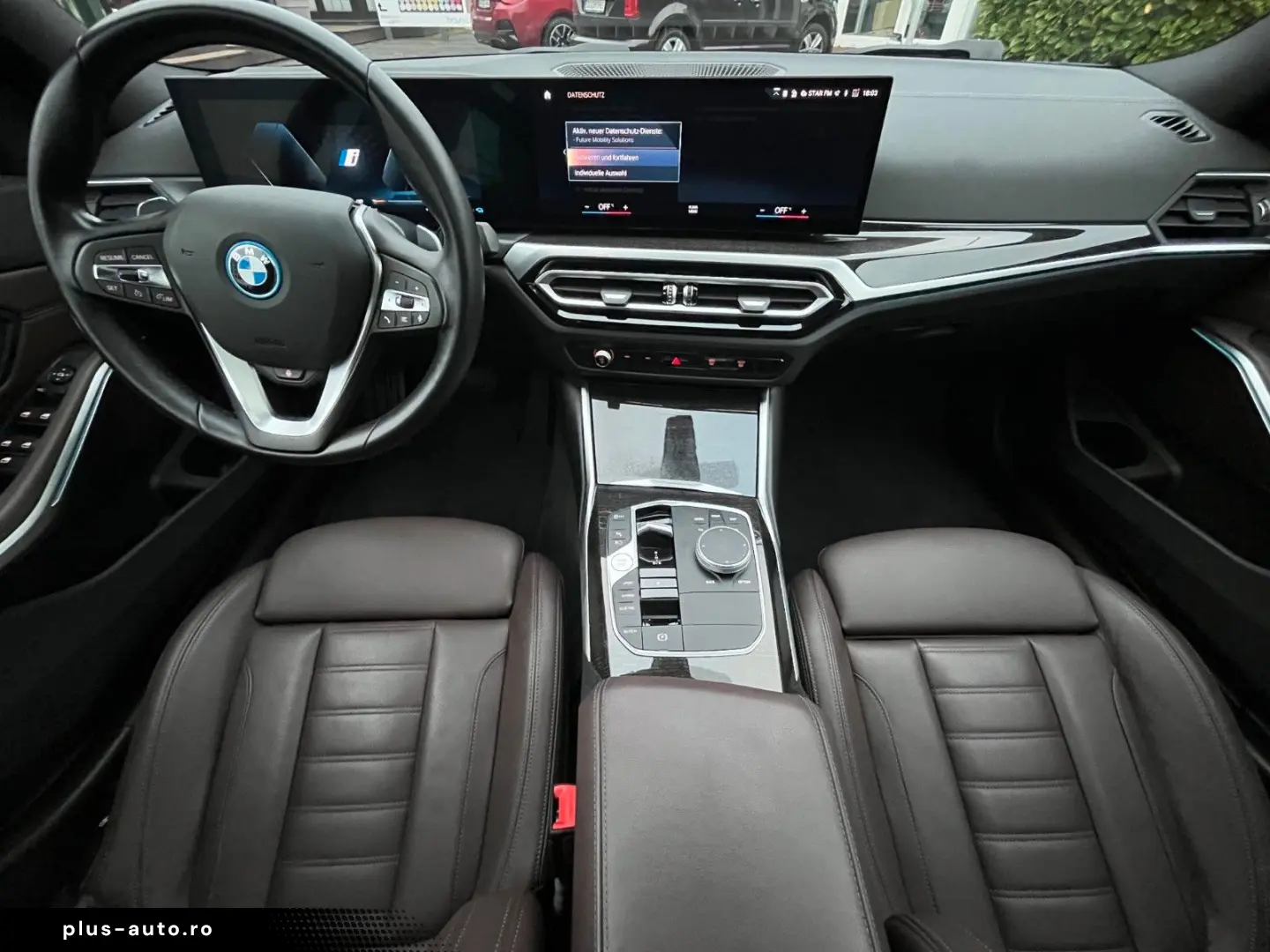 BMW 330e  xDrive Schiebedach