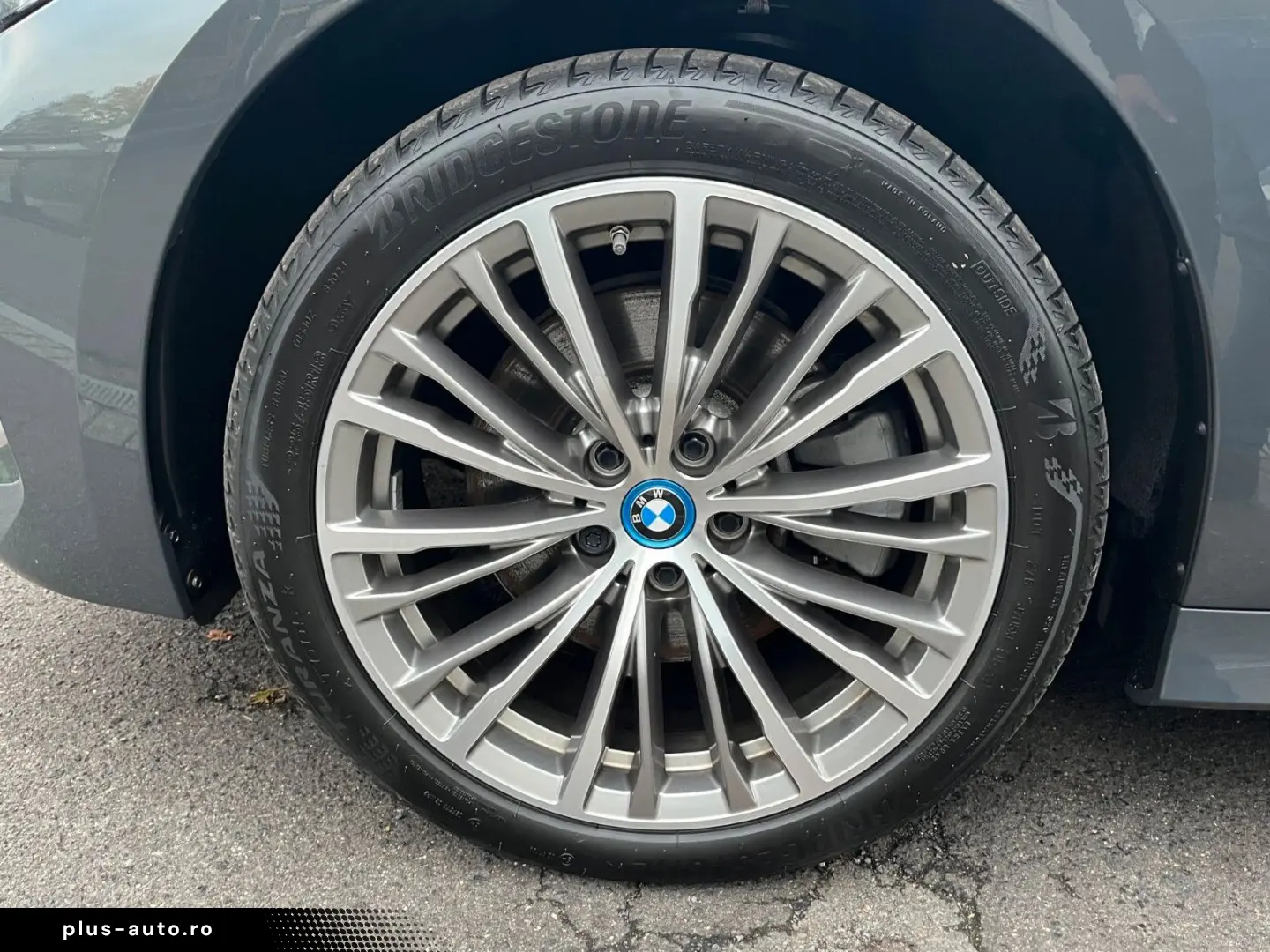 BMW 330e  xDrive Schiebedach