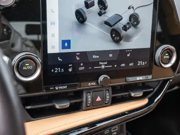 LEXUS NX 450h   Business el. Heckklappe  el. Sitze LED