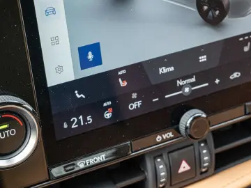 LEXUS NX 450h   Business el. Heckklappe  el. Sitze LED