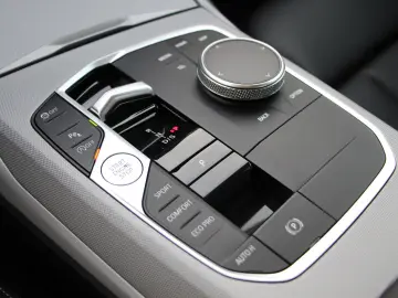 BMW 3 Limousine 320 i xDrive