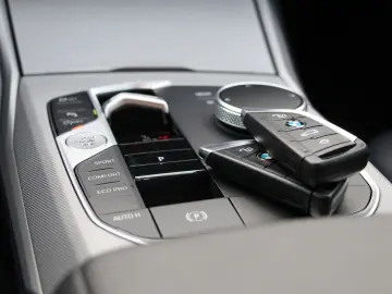 BMW 3 Limousine 320 i xDrive