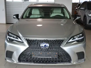 LEXUS LS 500h Luxury Line Allradantrieb