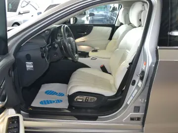 LEXUS LS 500h Luxury Line Allradantrieb