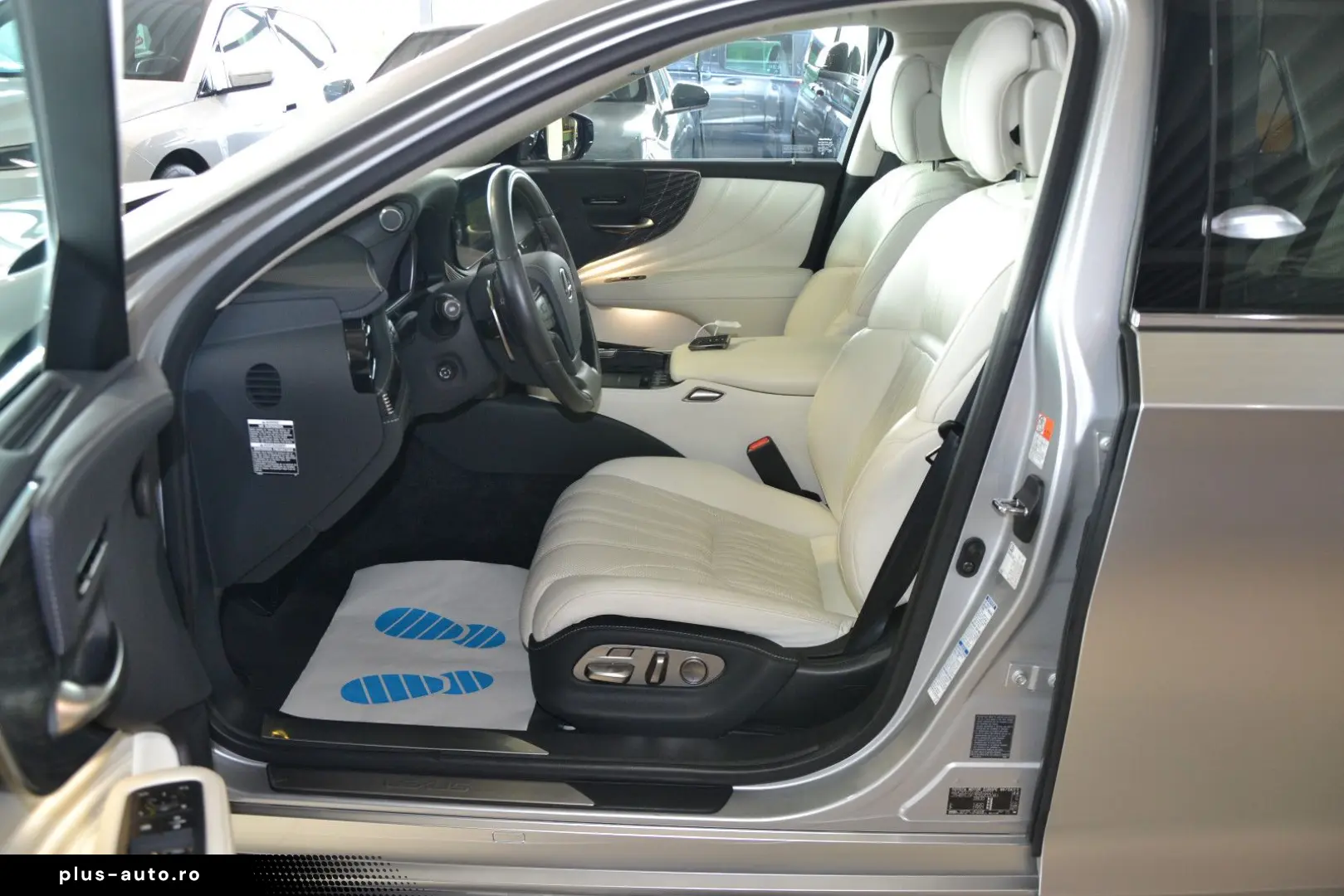 LEXUS LS 500h Luxury Line Allradantrieb