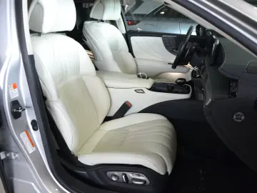 LEXUS LS 500h Luxury Line Allradantrieb