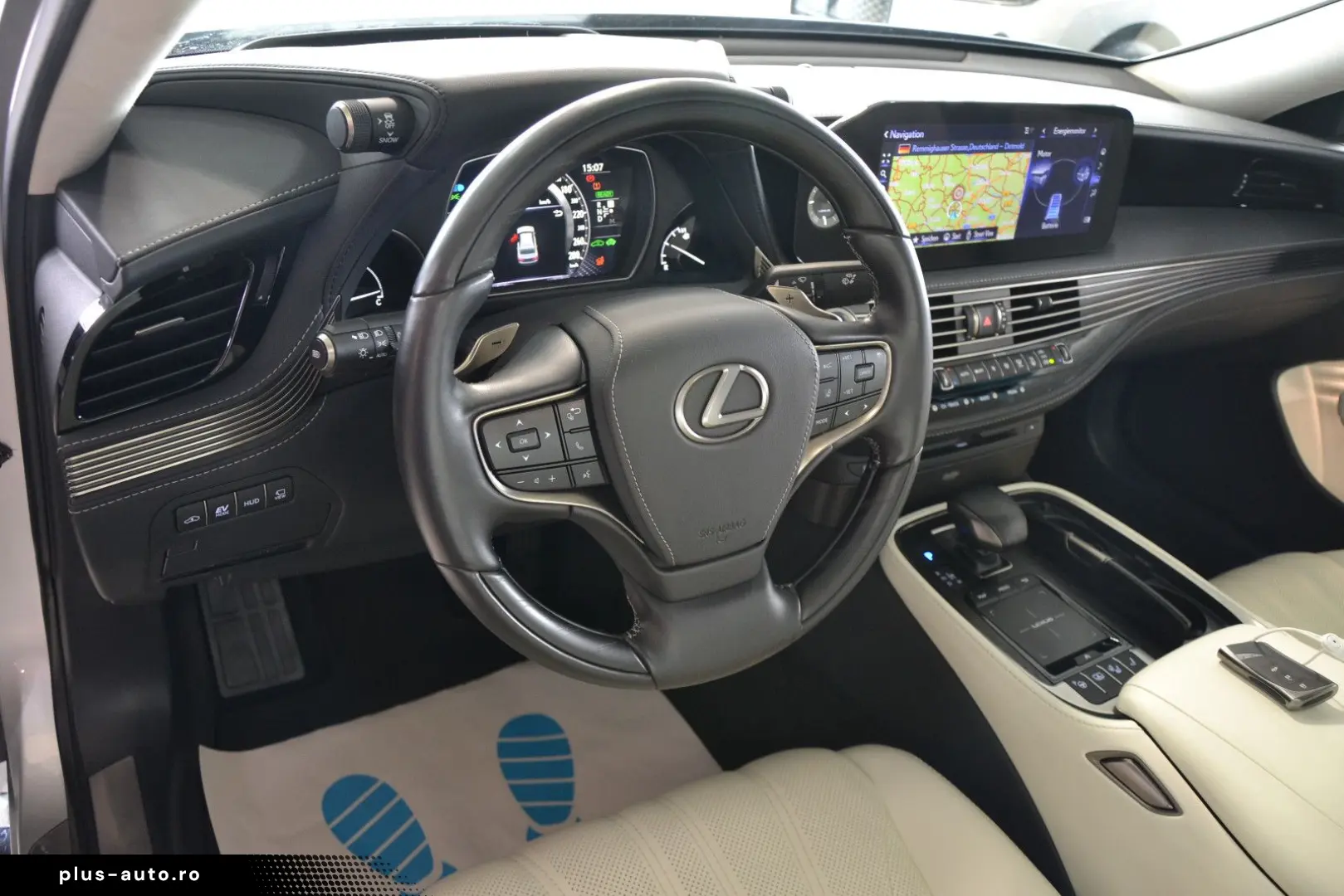 LEXUS LS 500h Luxury Line Allradantrieb