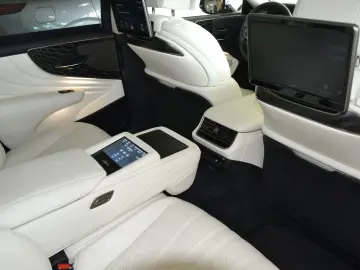 LEXUS LS 500h Luxury Line Allradantrieb