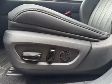 LEXUS RX 500h F SPORT   21   Allrad 360  Pano Levinson