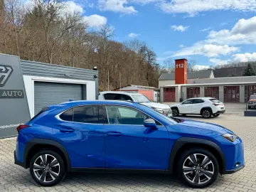 LEXUS UX 250 h Style.LED.ACC.Kamera.