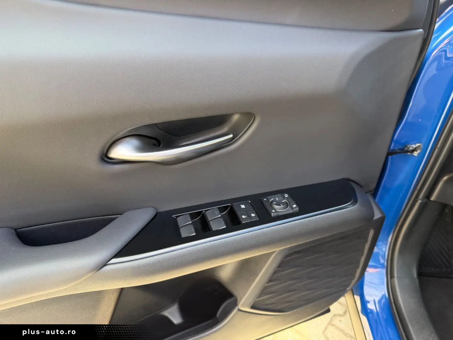 LEXUS UX 250 h Style.LED.ACC.Kamera.