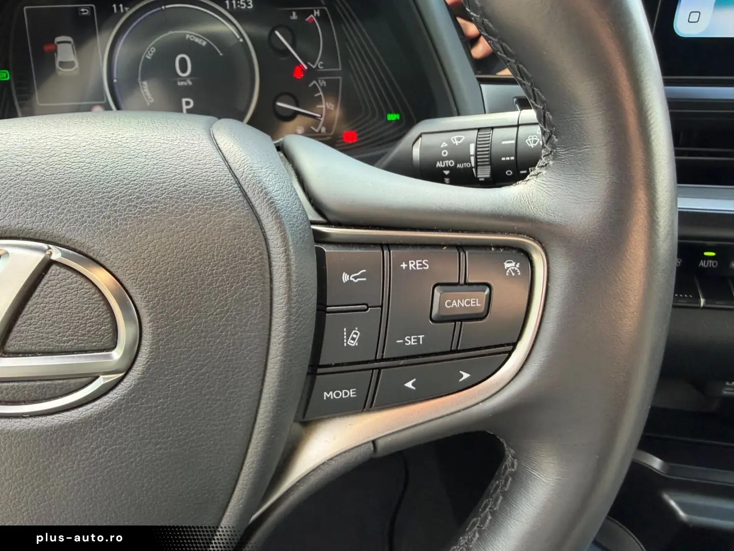 LEXUS UX 250 h Style.LED.ACC.Kamera.