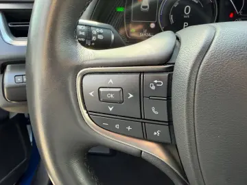 LEXUS UX 250 h Style.LED.ACC.Kamera.