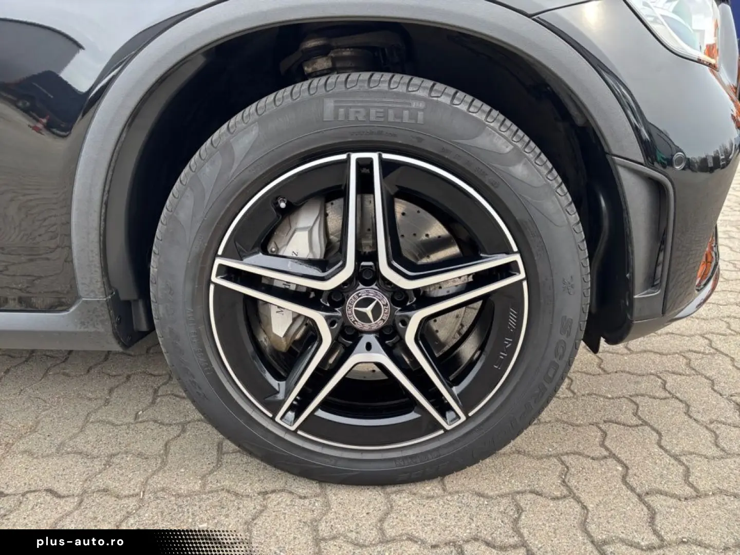 MERCEDES-BENZ GLC 300 de 4MATIC Coupé AMG Airmatic N&hellip;