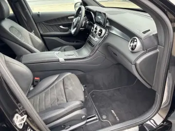 MERCEDES-BENZ GLC 300 de 4MATIC Coupé AMG Airmatic N&hellip;