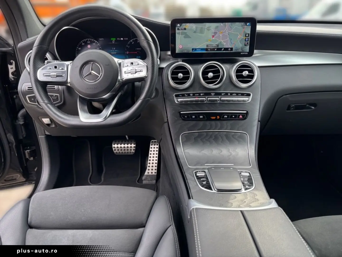 MERCEDES-BENZ GLC 300 de 4MATIC Coupé AMG Airmatic N&hellip;