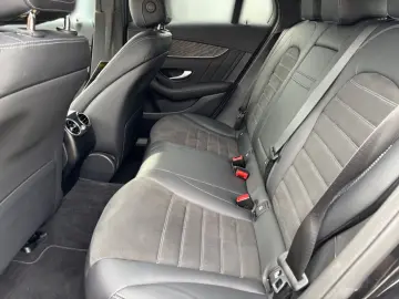 MERCEDES-BENZ GLC 300 de 4MATIC Coupé AMG Airmatic N&hellip;