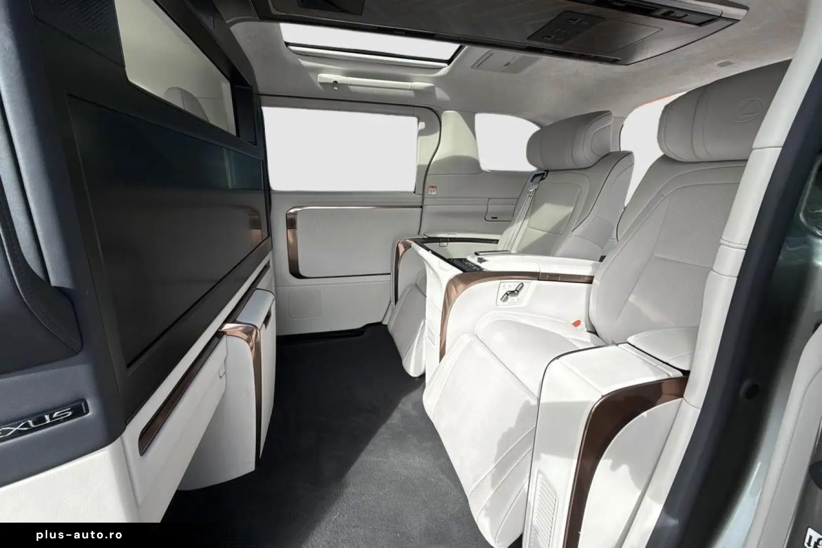 LEXUS LM 350h AWD LUXURY 4-SEAT