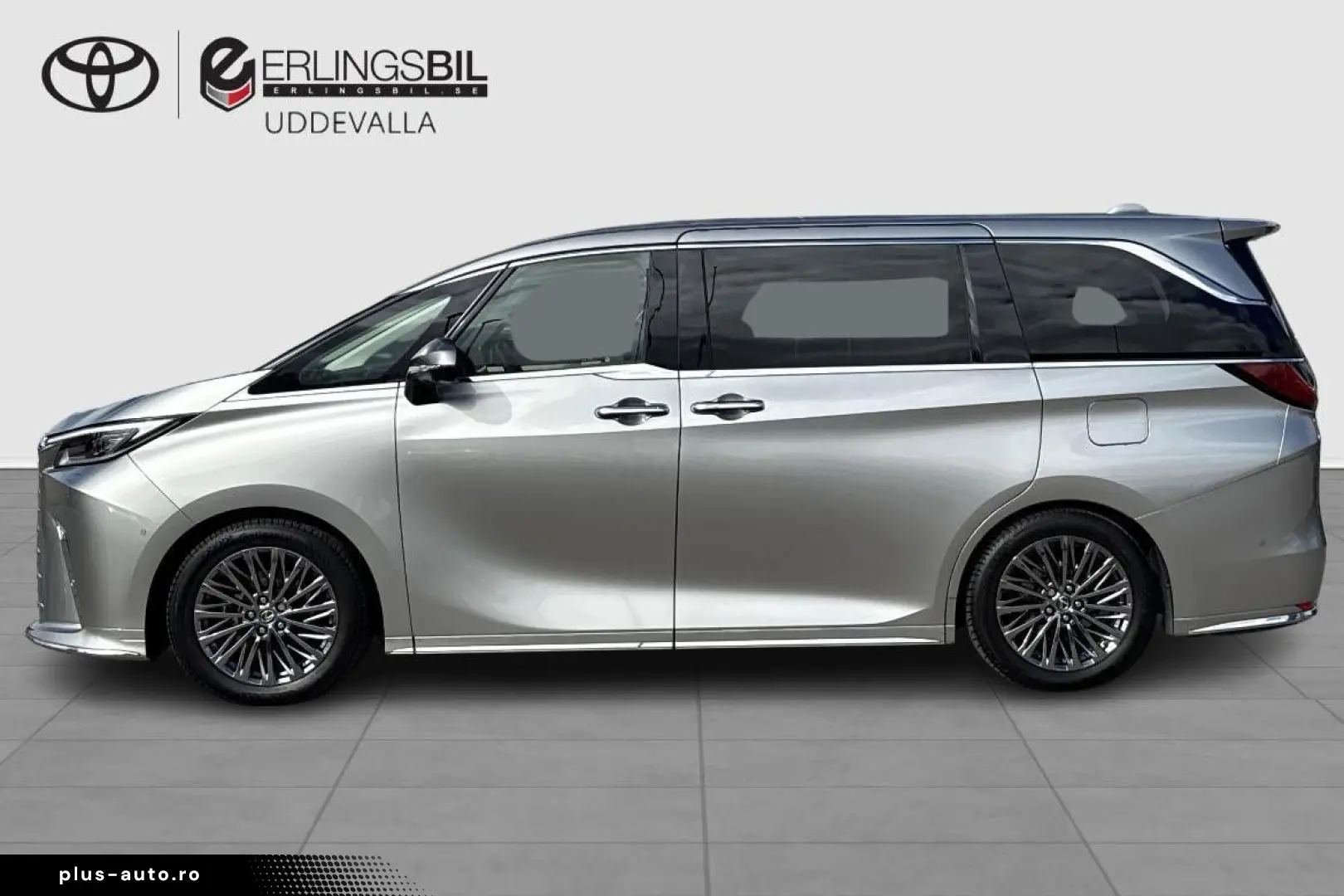 LEXUS LM 350h AWD LUXURY 4-SEAT