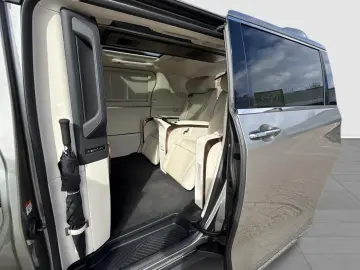 LEXUS LM 350h AWD LUXURY 4-SEAT