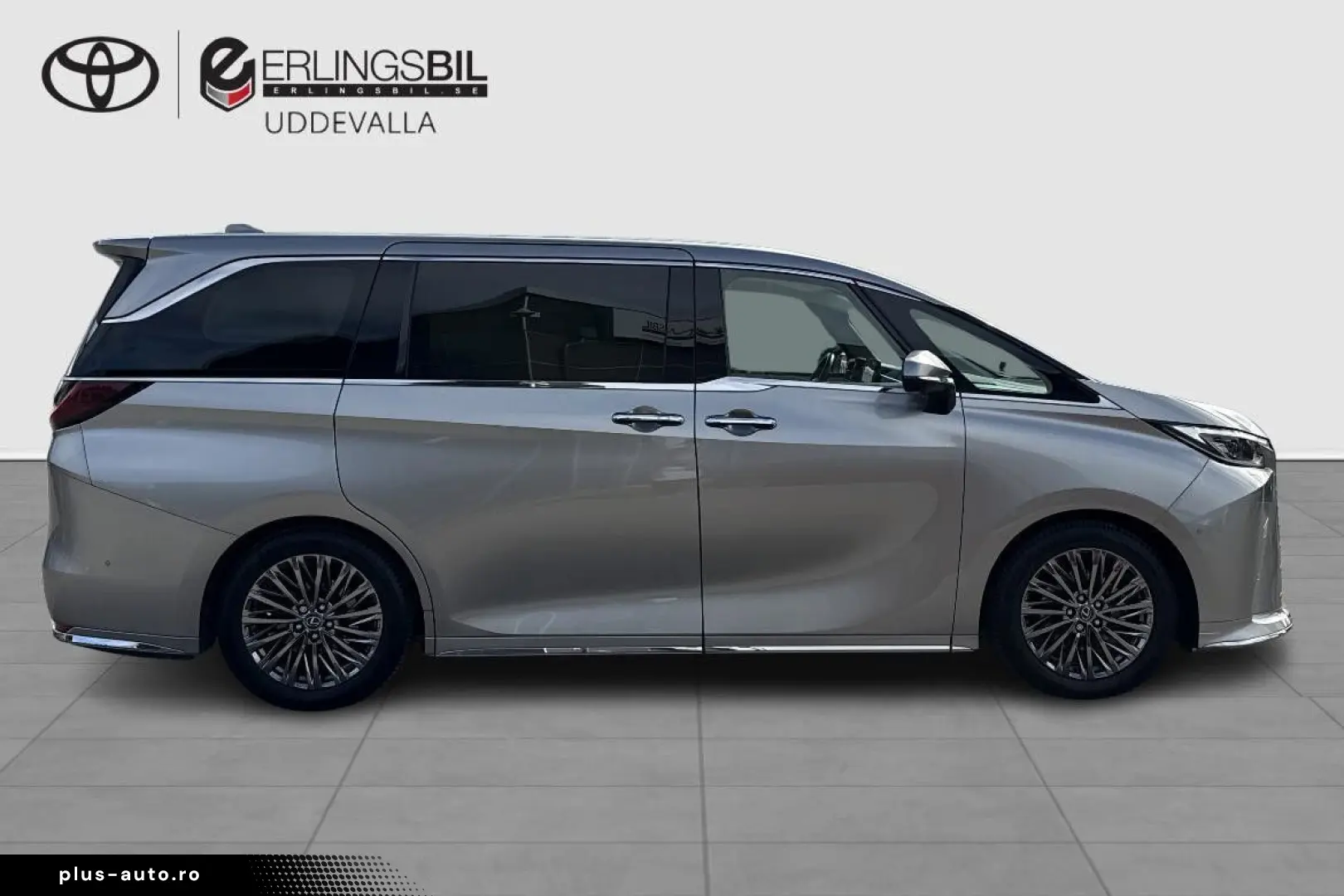 LEXUS LM 350h AWD LUXURY 4-SEAT