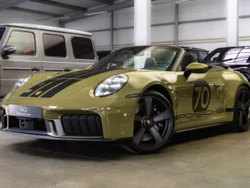 Porsche 992 Spirit 70 PDCC Lift   Bose   2026   910-1500