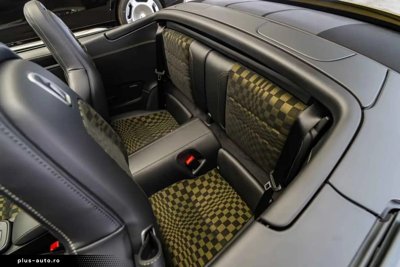 Porsche 992 Spirit 70 PDCC Lift   Bose   2026   910-1500