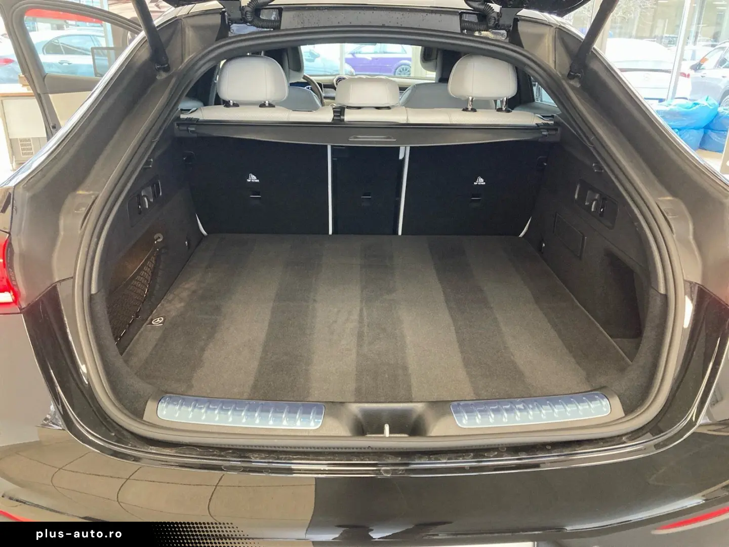 MERCEDES-BENZ GLC 200 4M Coupe AMG AHK Distr Totwink&hellip;