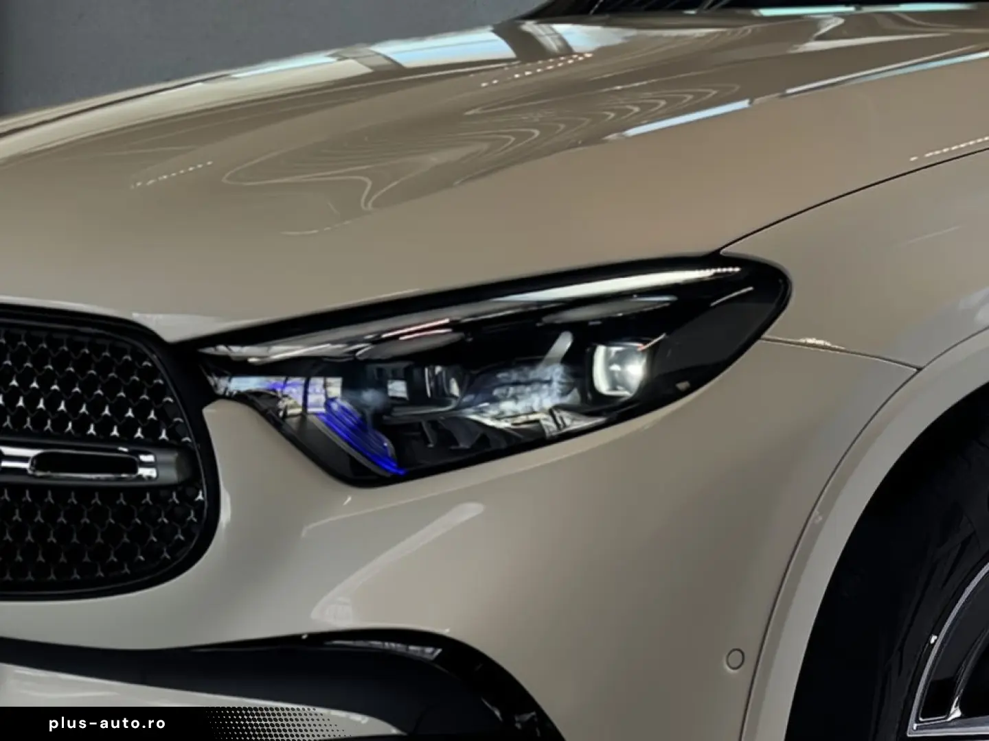 MERCEDES-BENZ GLC 300 d 4M AMG Pano HuD Burm3D D.Light AHK