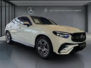 MERCEDES-BENZ GLC 300 d 4M AMG Pano HuD Burm3D D.Light AHK