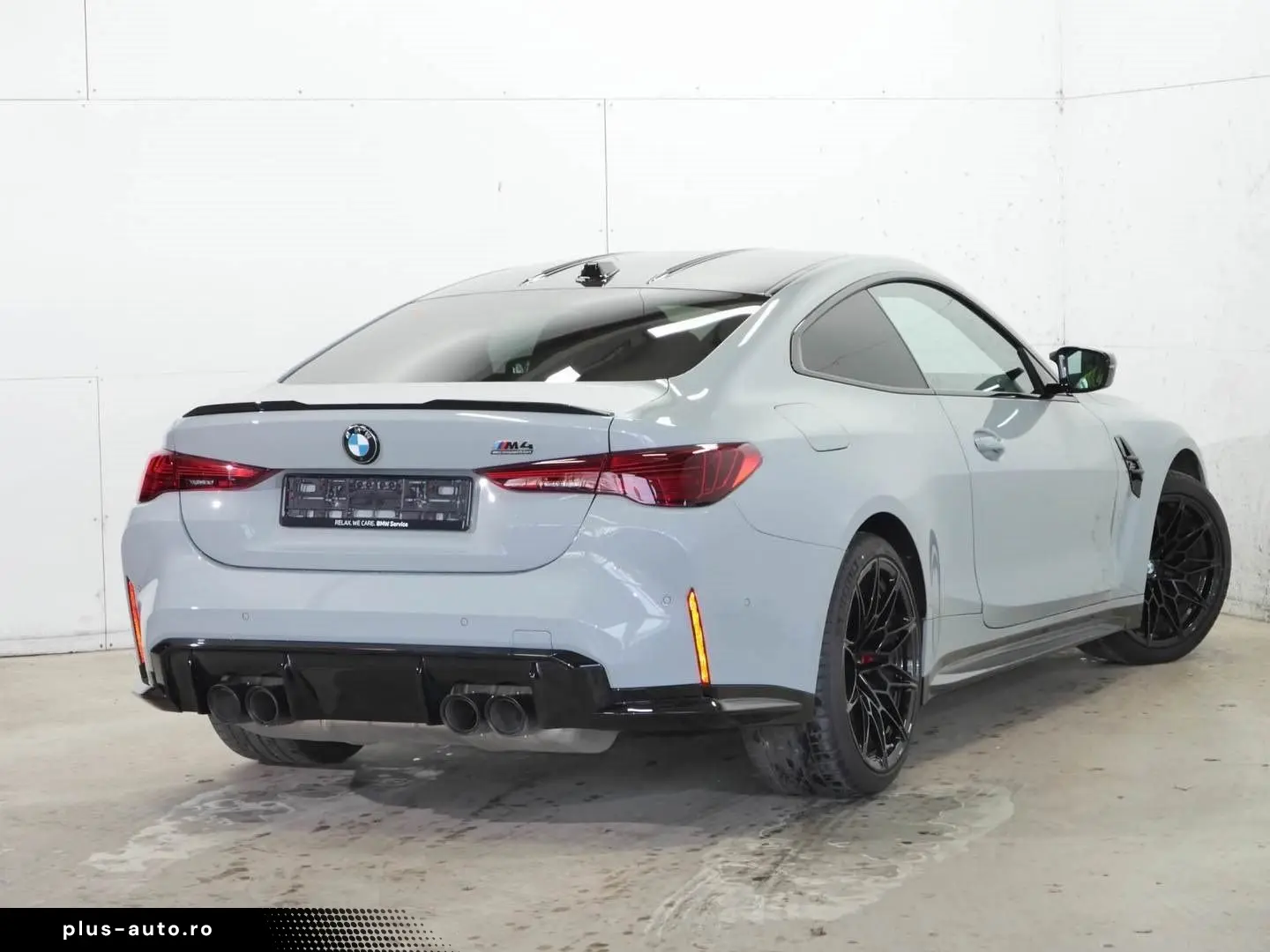 BMW M4 Competition Coupe Carbon