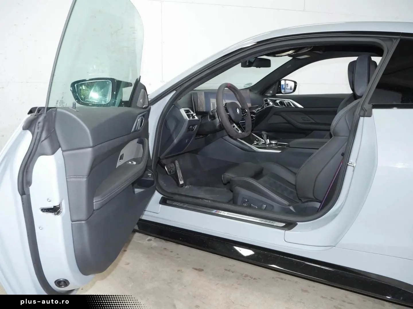 BMW M4 Competition Coupe Carbon