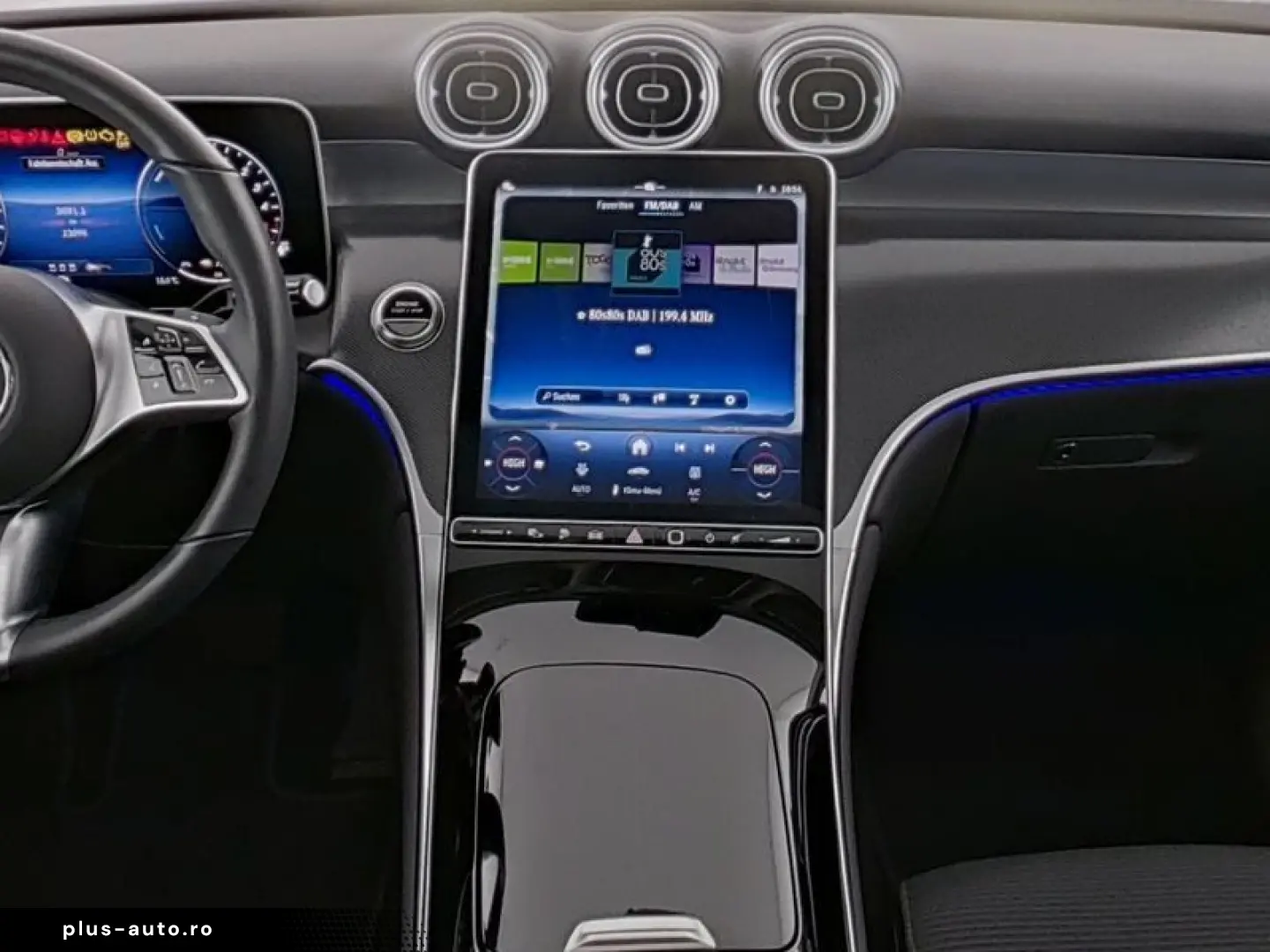 MERCEDES-BENZ GLC 300 de 4M Avantgarde Pano AHK MBUX&hellip;