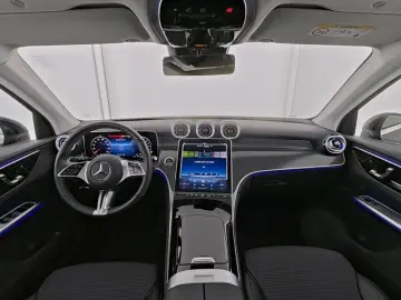MERCEDES-BENZ GLC 300 de 4M Avantgarde Pano AHK MBUX&hellip;