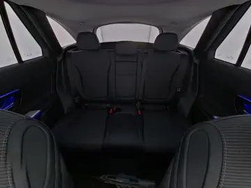 MERCEDES-BENZ GLC 300 de 4M Avantgarde Pano AHK MBUX&hellip;