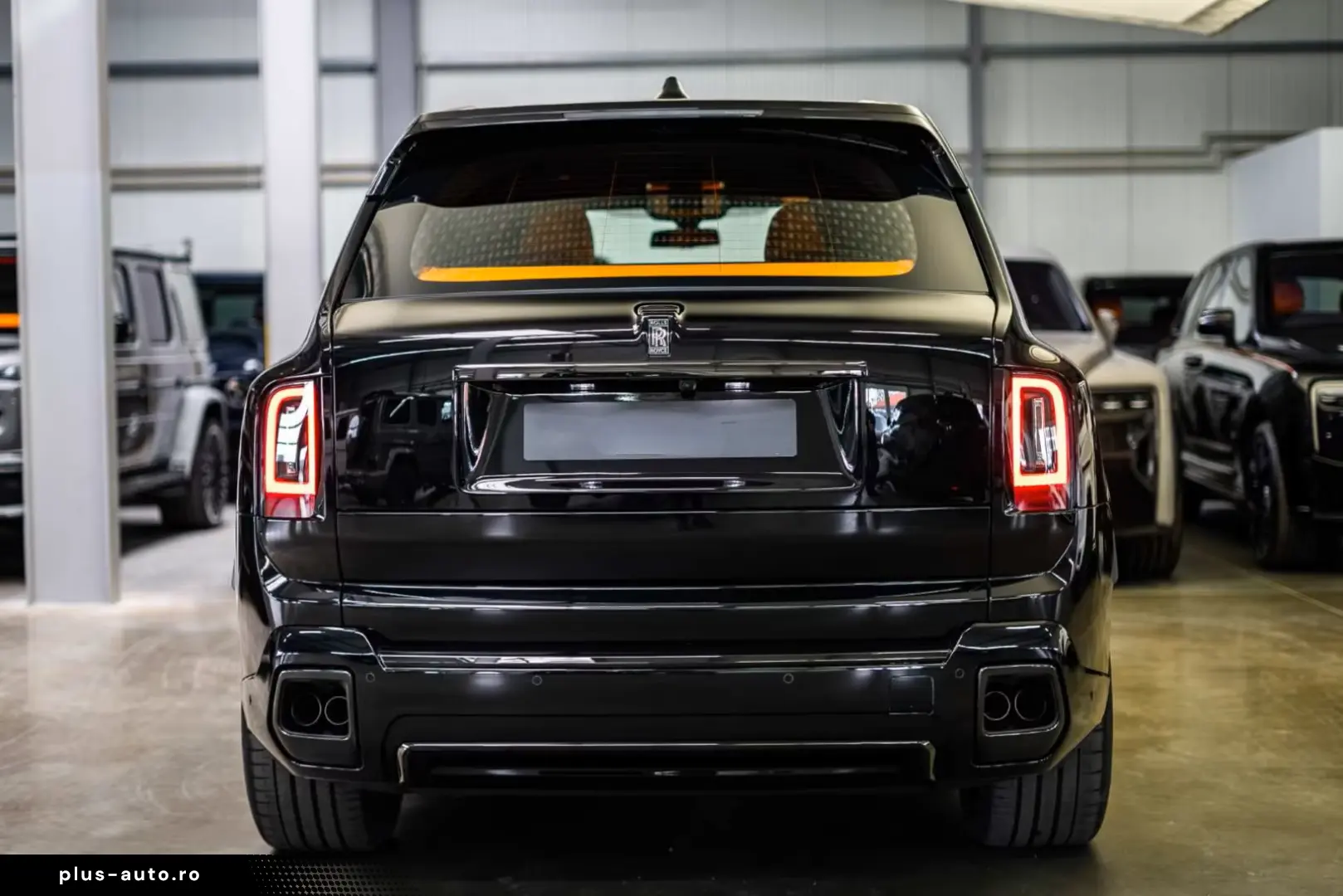 Rolls-Royce Cullinan Black Badge   4seats   PROD. 2026