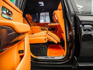 Rolls-Royce Cullinan Black Badge   4seats   PROD. 2026