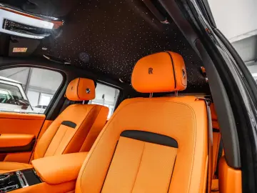 Rolls-Royce Cullinan Black Badge   4seats   PROD. 2026