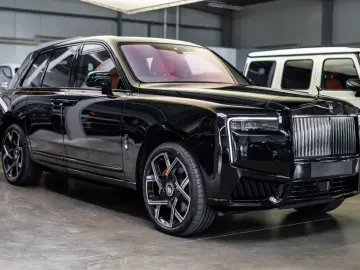 Rolls-Royce Cullinan Black Badge   4seats   PROD. 2026